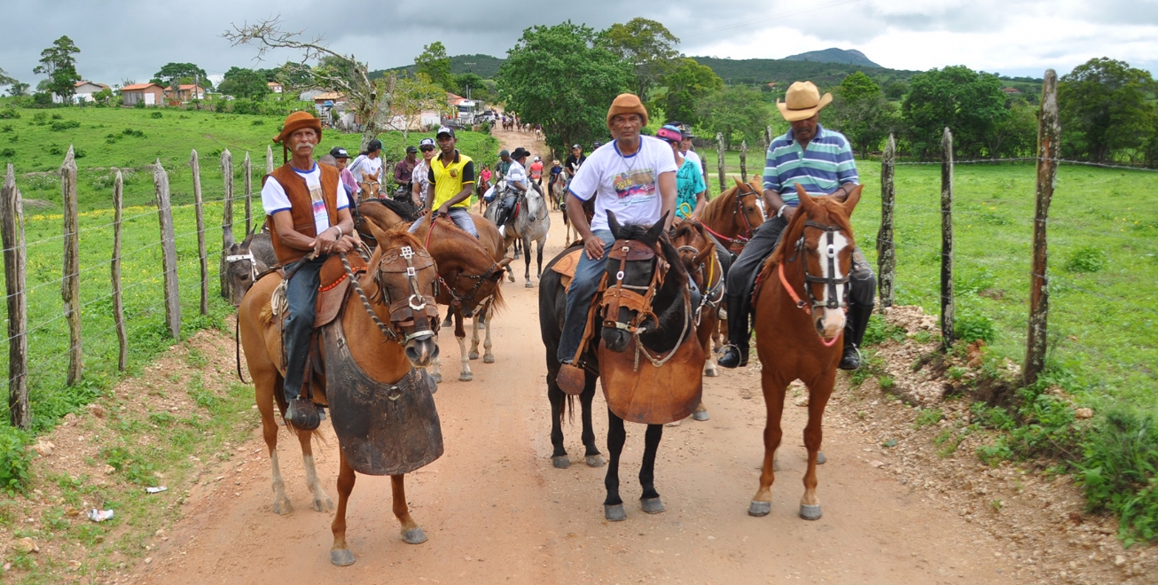 Festa do Vaqueiro de Ipuaçu de sexta a domingo