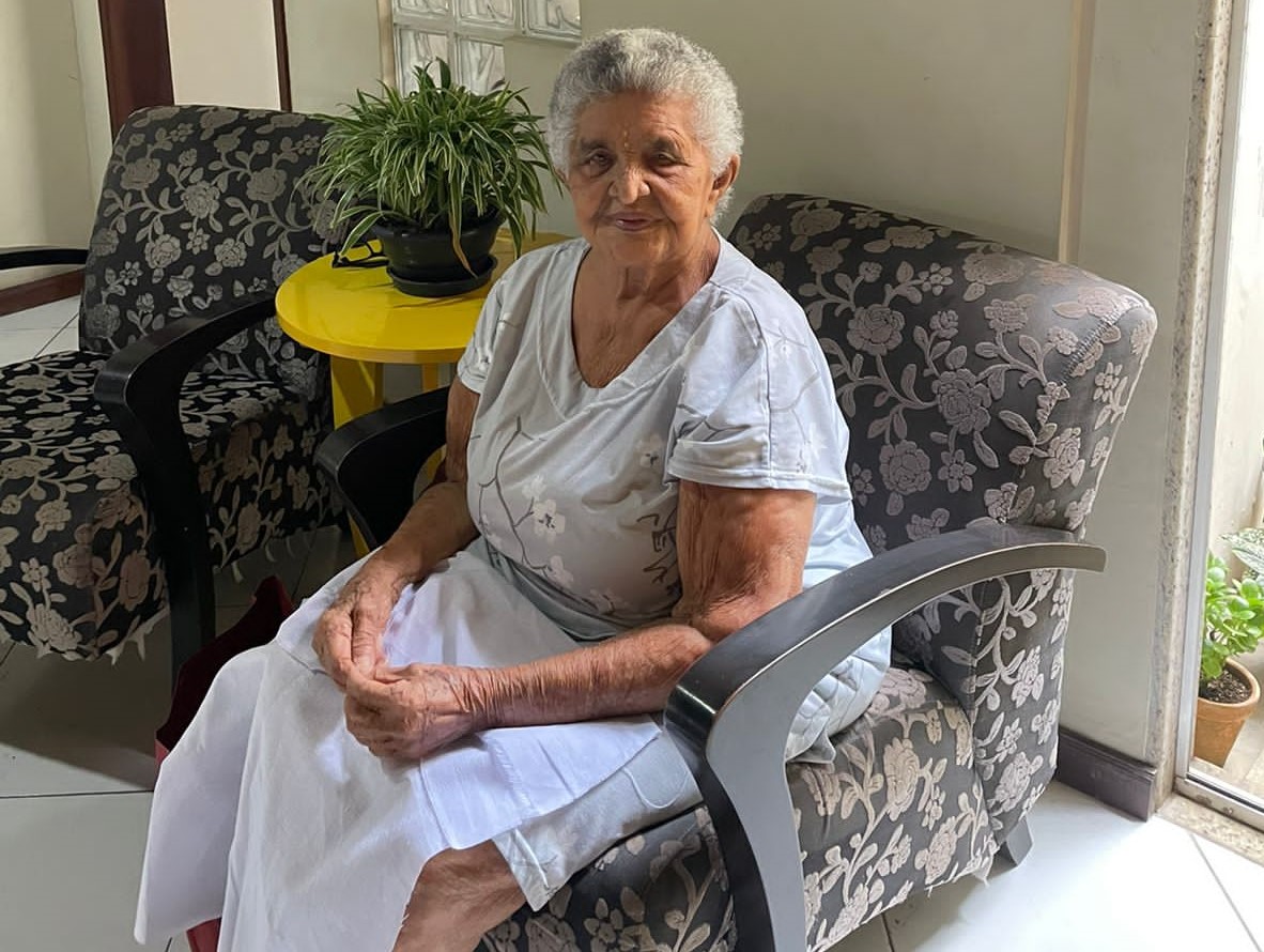 Com 96 anos, Dona Joana Azevedo conta experiências da maternidade solo