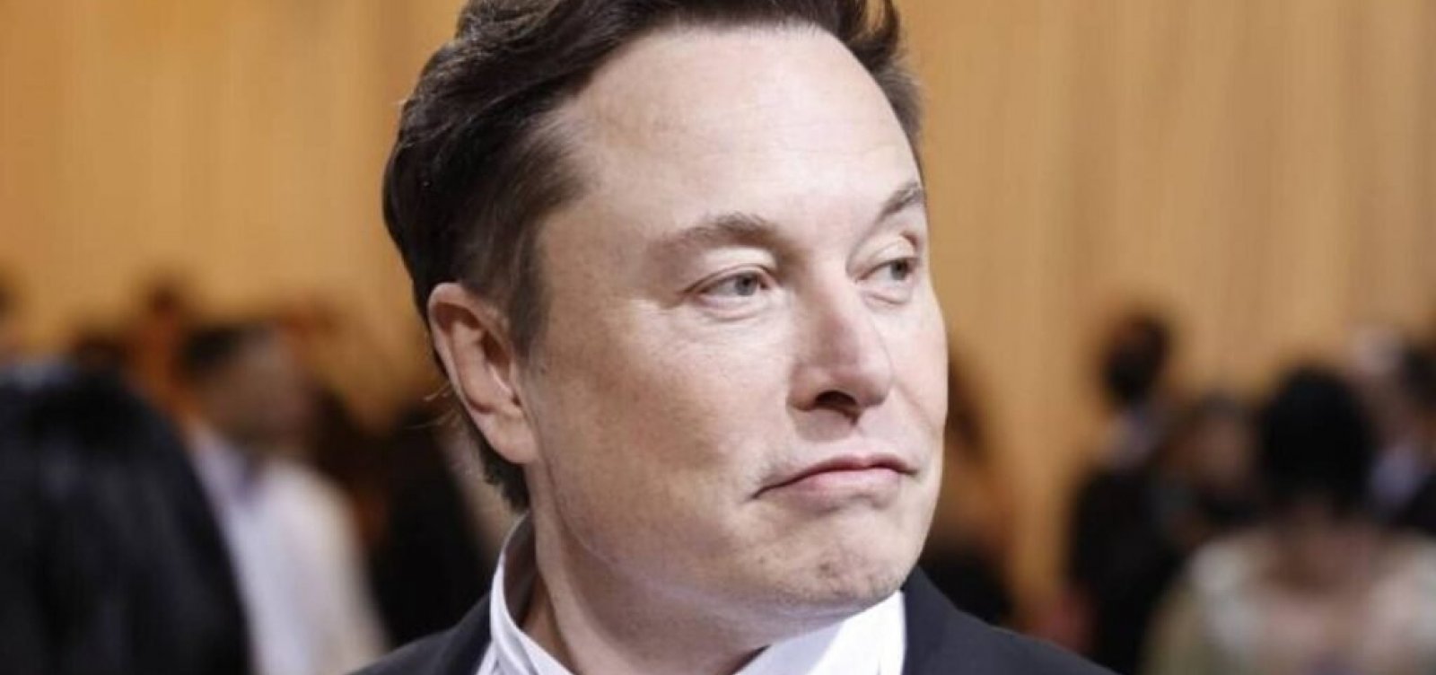 Elon Musk suspende temporariamente acordo de compra do Twitter
