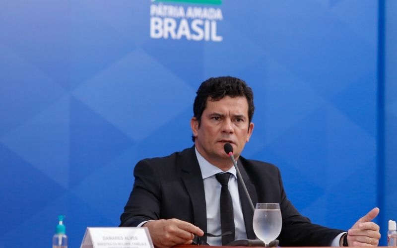 Moro vira réu em ação do PT que pede condenação por prejuízos à Petrobras