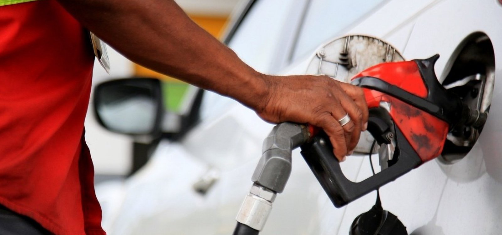 Bahia tem a gasolina mais cara do Brasil, diz ANP 