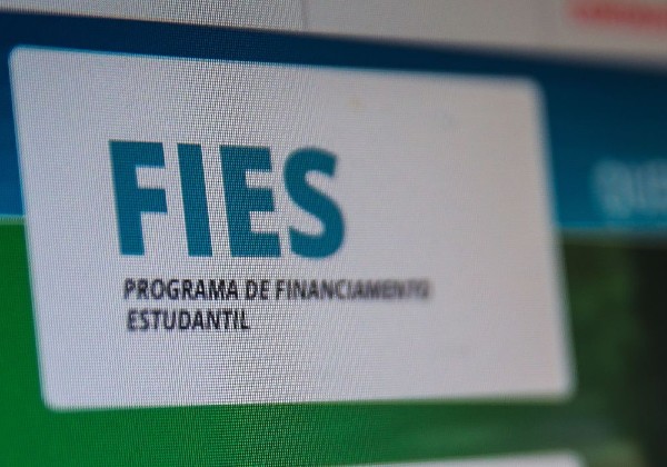 Fies lança aplicativo para renegociação de dívidas