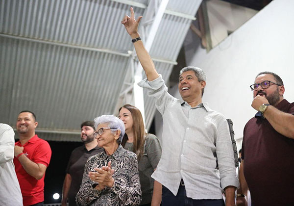Em Juazeiro, Jerônimo propõe governança coletiva para ‘reconstruir o Brasil junto com Lula’