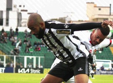 Vitória leva cinco gols do Figueirense e perde seu primeiro jogo sob João Burse
