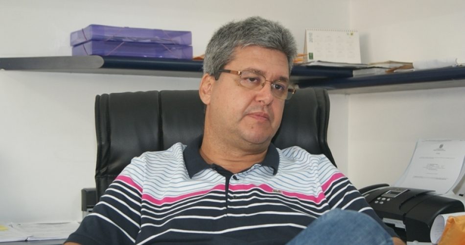 Ex-prefeito de São Gonçalo avalia atual gestão do município