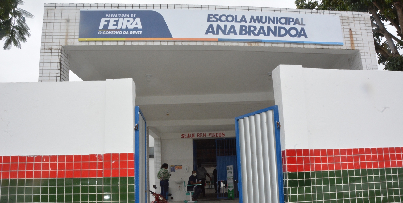 Escolas municipais funcionam em horário especial nos jogos da Seleção Brasileira