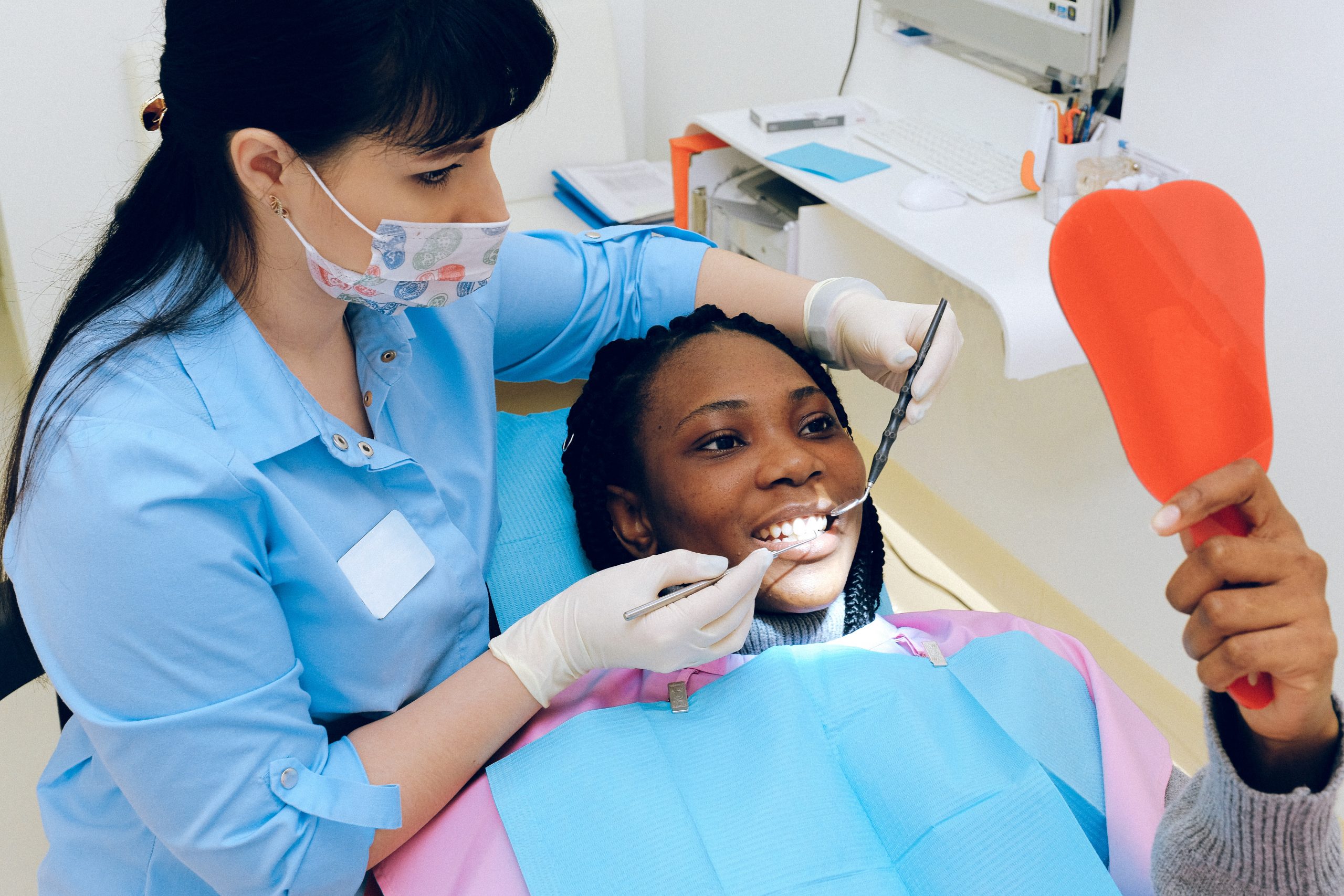 Aparelho invisível: Tecnologia permite melhor tratamento dos dentes com discrição e conforto