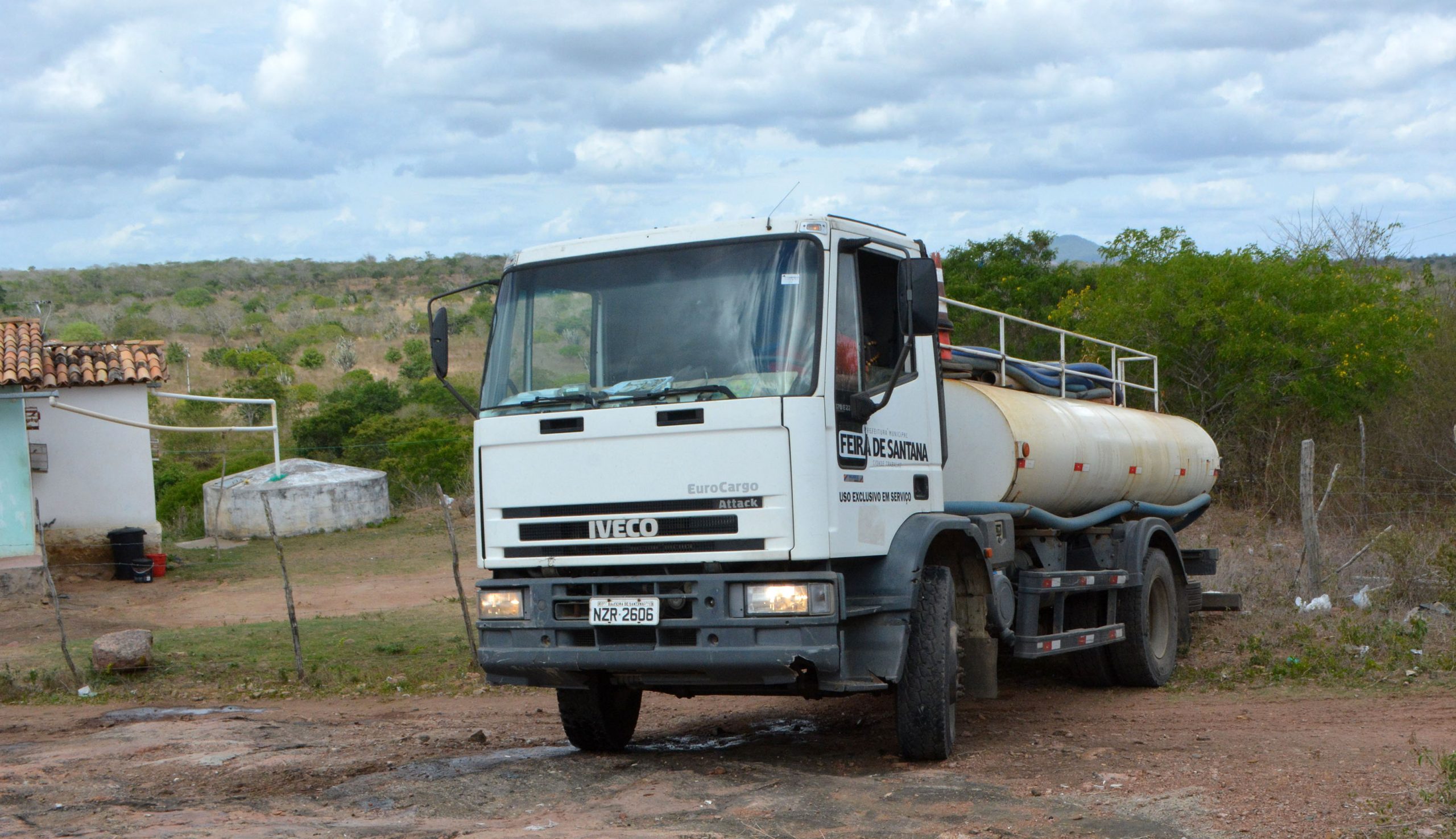 Abastecimento de água potável na zona rural pode ser solicitado por WhatsApp 