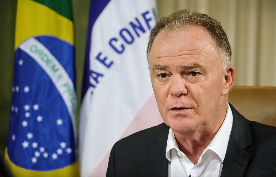 Renato Casagrande é reeleito governador do ES no 2º turno