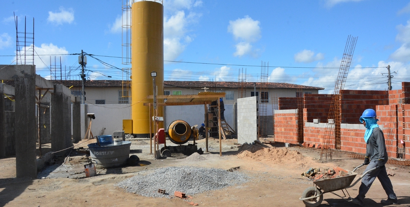 Com investimento de R$ 124 milhões, 24 escolas estão sendo construídas e ampliadas