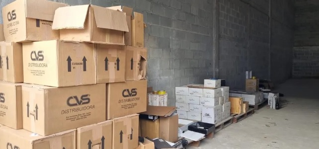 Polícia Federal deflagra operação contra organização clandestina de vinhos em Feira de Santana