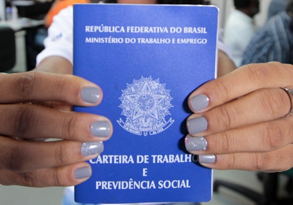 Bahia gerou 6,7 mil empregos em outubro; total no ano atinge 131,6 mil vagas
