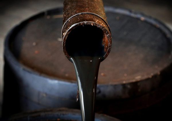 Produção brasileira de petróleo deve chegar a 7,7 bi de barris de óleo até 2032