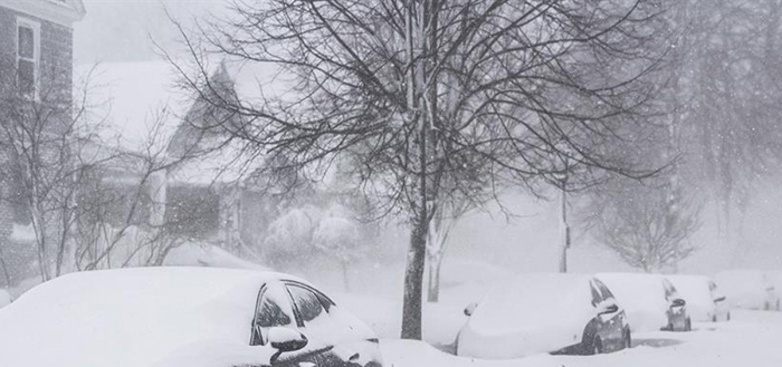 Tempestade de inverno nos EUA causa 17 mortes