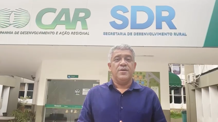 Prefeito Edifrancio Oliveira adquire caminhão para fazer o transporte de leite para fabricação de requeijão
