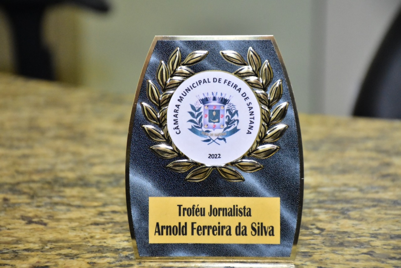 Câmara homenageia profissionais de imprensa com Troféu Arnold Silva