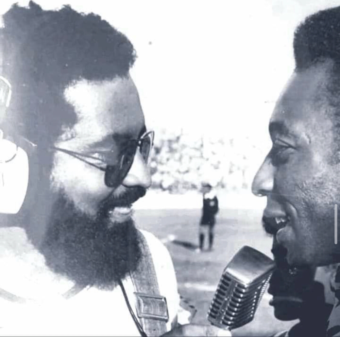 Feirenses relembram de encontro com Rei Pelé
