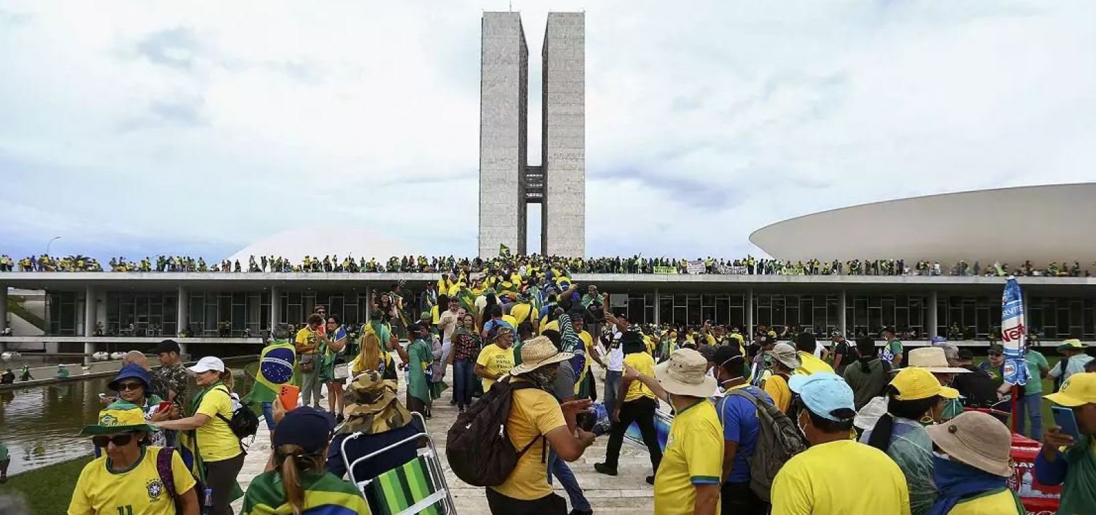 CNJ informa que 1,4 mil pessoas seguem presas por envolvimento nos ataques em Brasília