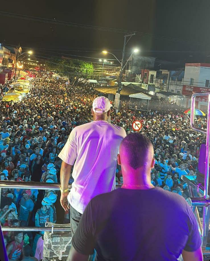 Multidão lota as ruas de São Gonçalo; Rock Salles, Oh Polêmico e Silvanno Salles fizeram a alegria do povão