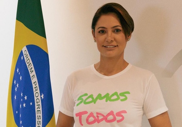 Michelle Bolsonaro anuncia turnê política pelo Brasil