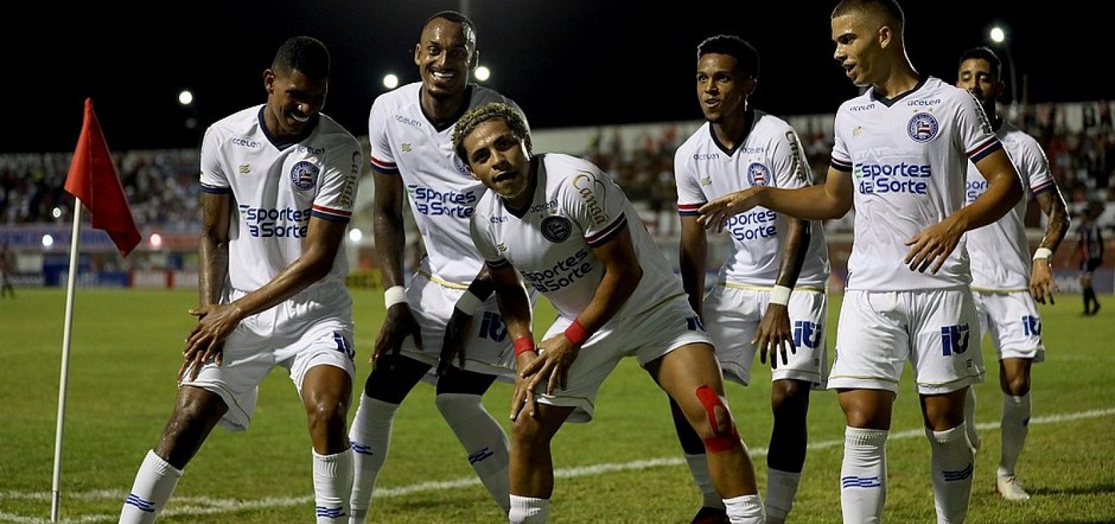 De virada, Bahia vence Atlético de Alagoinhas e ganha primeira no Nordestão 