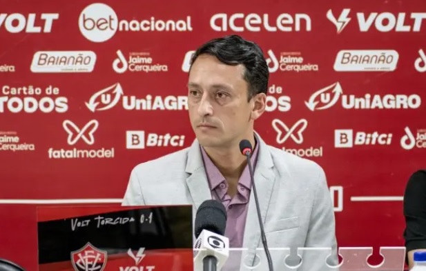 Novo executivo de futebol do Vitória é apresentado e diz que não pode errar nas contratações