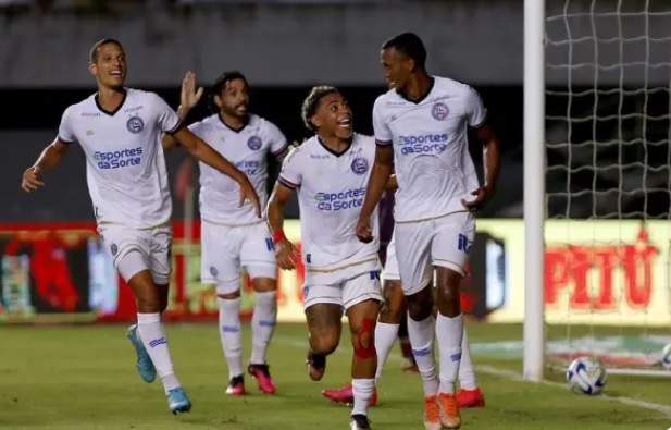 Bahia goleia o Jacuipense em Pituaçu e avança para a segunda fase da Copa do Brasil