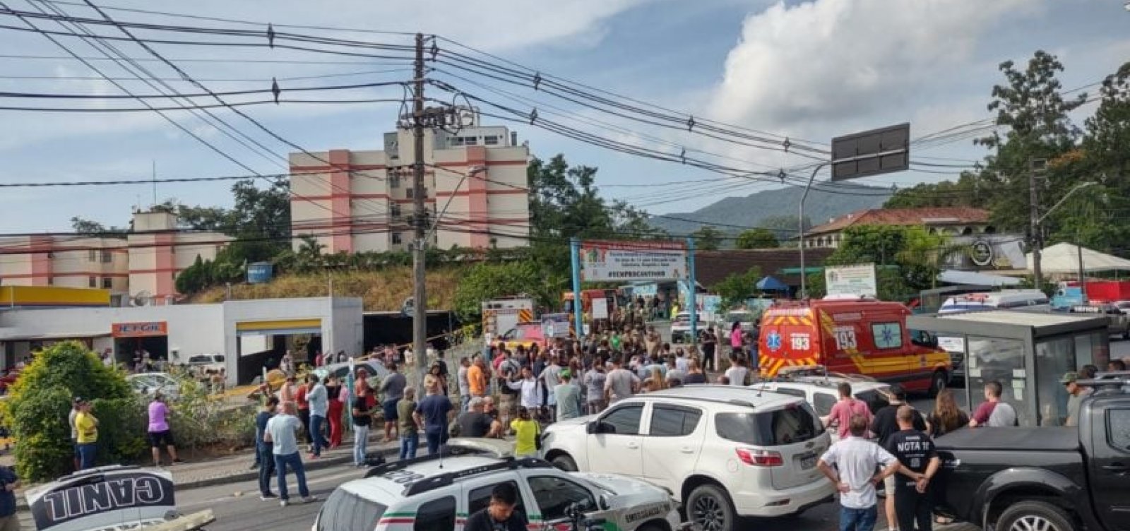 Quatro crianças vítimas do ataque a creche em Blumenau recebem alta hospitalar