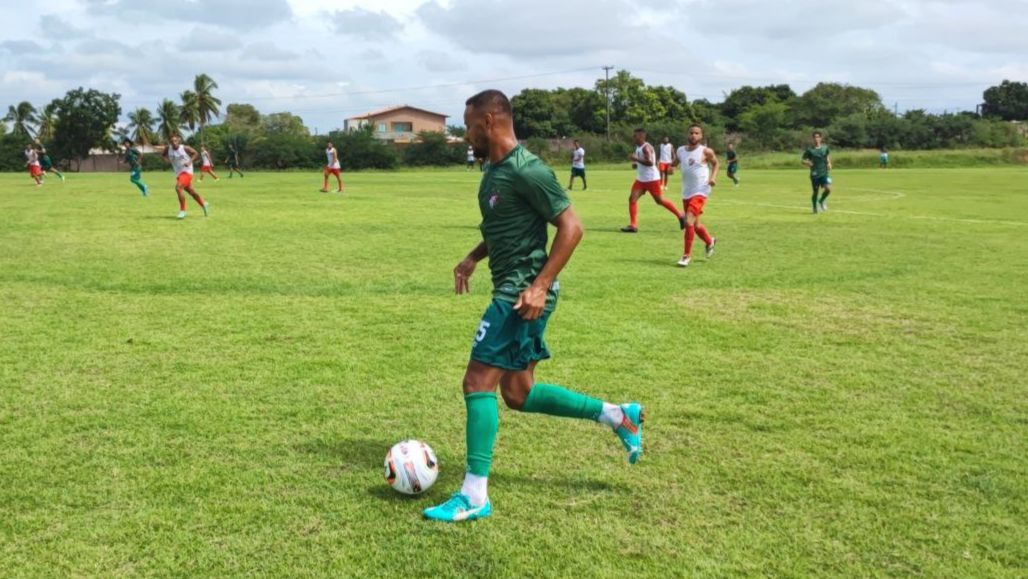 Fluminense realiza primeiro teste preparatório para Segundona do Baiano