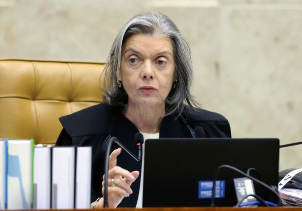 Carmén Lúcia será relatora no STF do pedido de prisão de Moro 