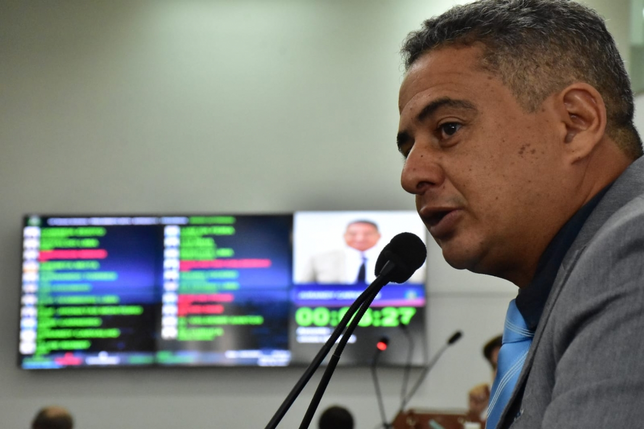 “O orçamento não é da grandeza de Feira”, diz Jurandy Carvalho