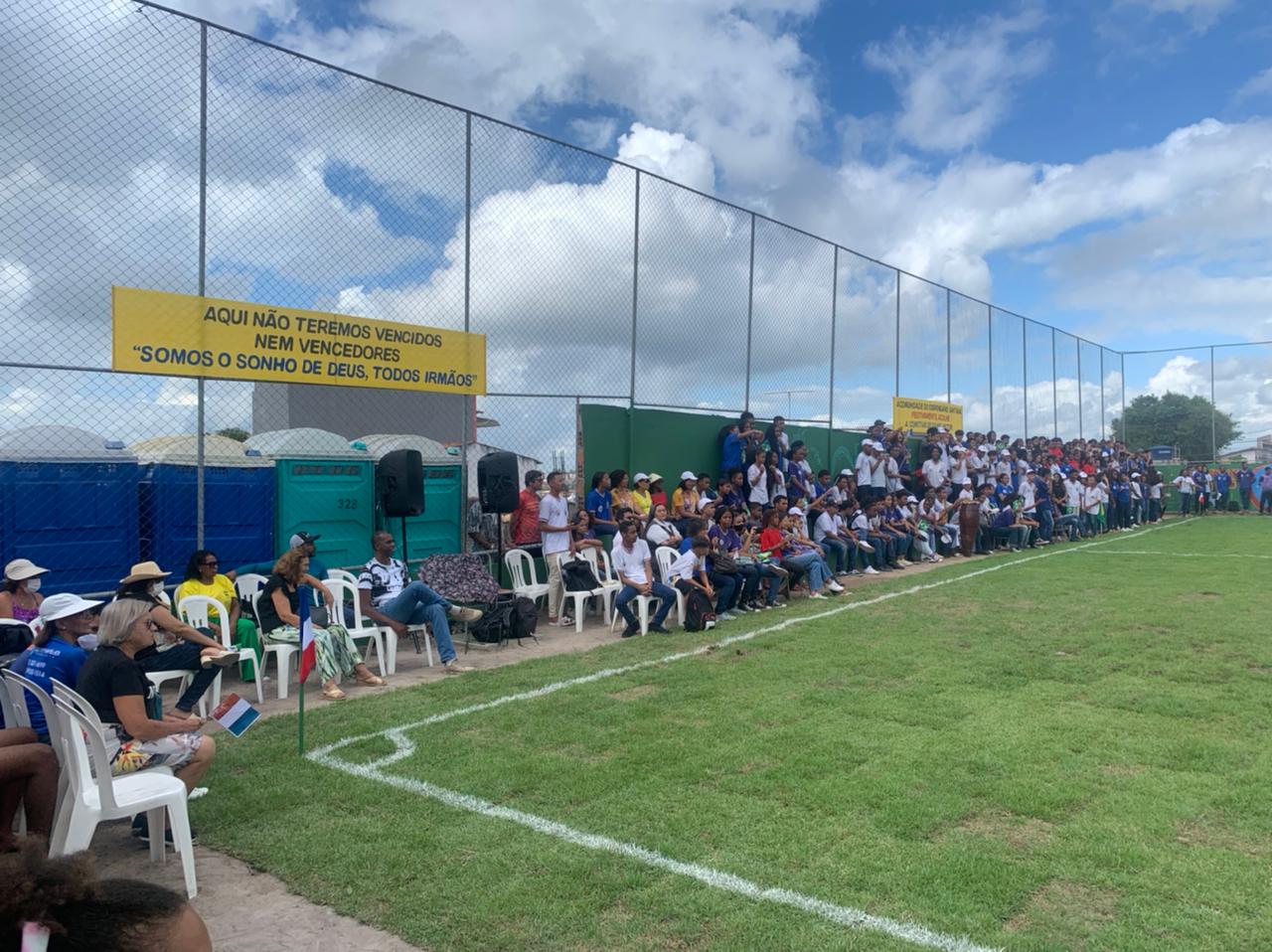 Dispensário Santana inaugura campo de futebol em comemoração aos 120 anos das Irmãs Sacramentinas no Brasil