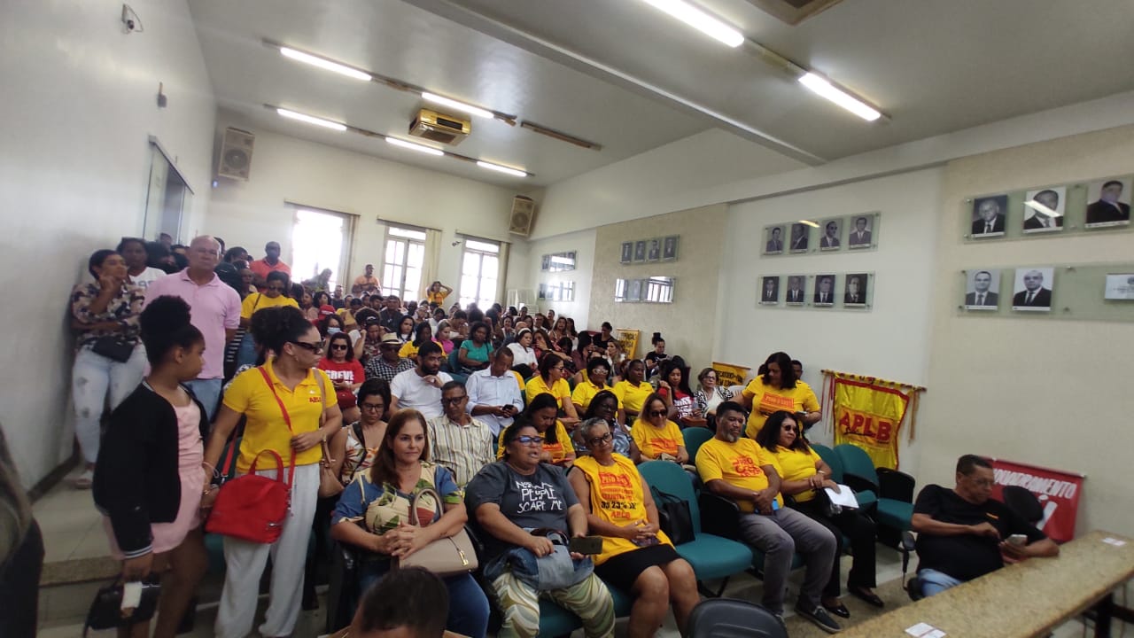 APLB Feira participa de Paralisação Nacional  da Educação em defesa do piso salarial