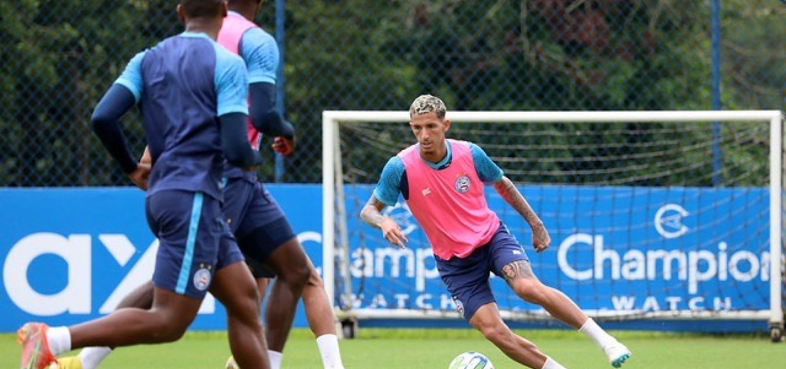 Bahia enfrenta o Goiás na Arena Fonte Nova neste sábado