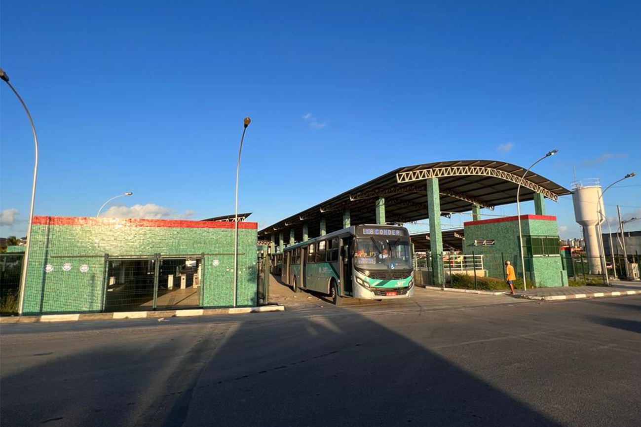 Prefeitura de Feira inaugura Terminal Ayrton Senna 