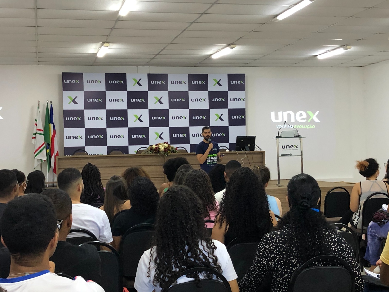 Unex realiza revisão gratuita para o vestibular de Medicina