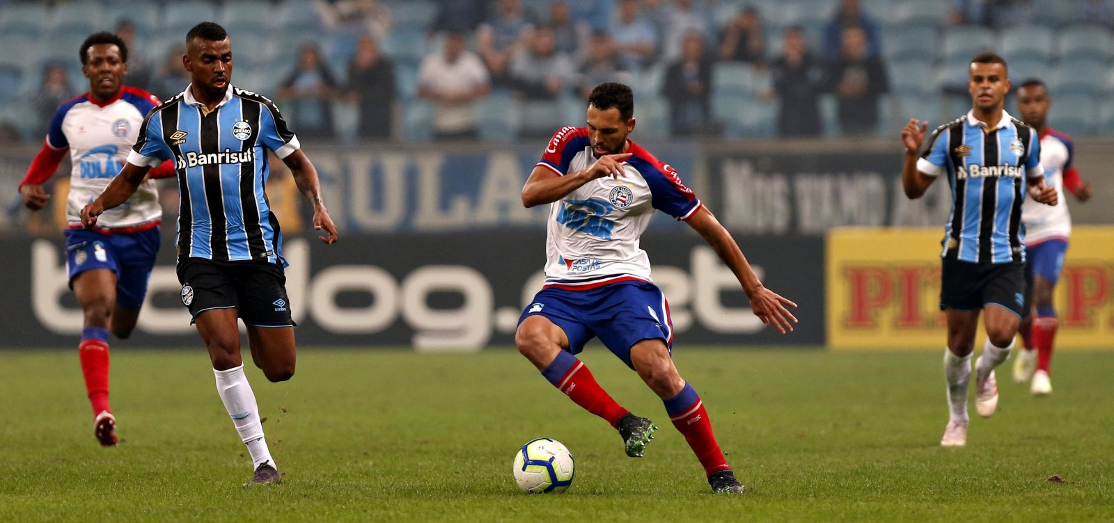 Bahia enfrenta o Grêmio para chegar às semis da Copa do Brasil