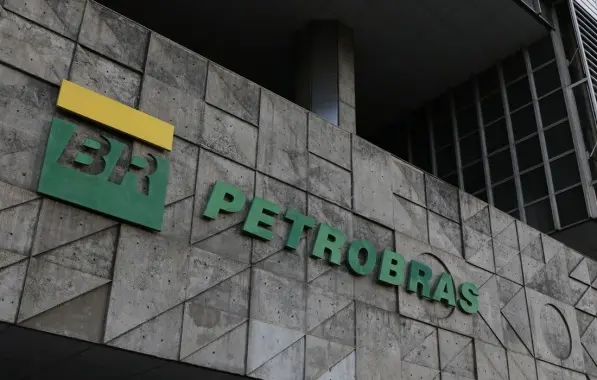 Novos contratos da Petrobras têm gás natural mais barato, mas decepcionam indústria