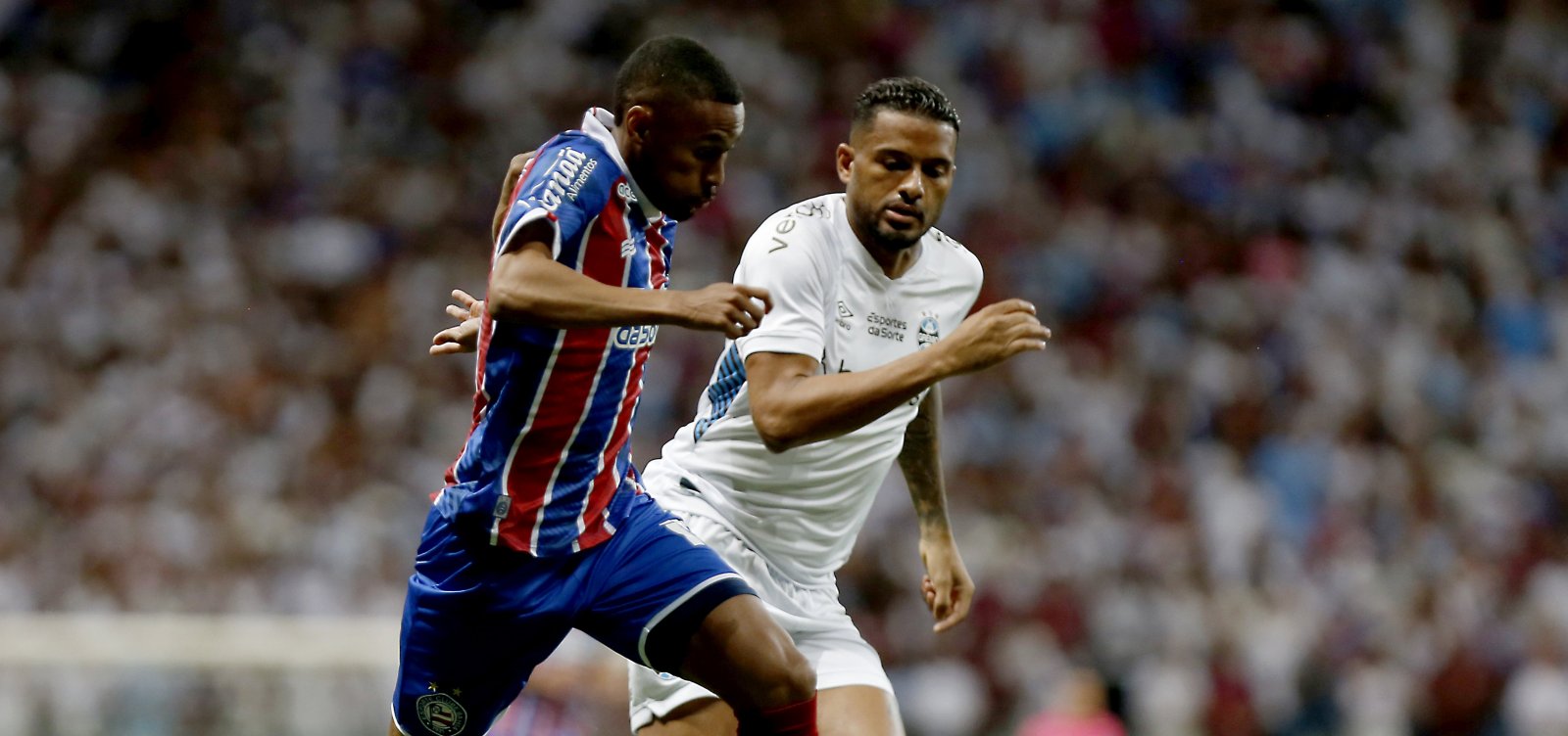 Bahia sofre gol nos acréscimos e empata com o Grêmio em 1º jogo das quartas da Copa do Brasil 