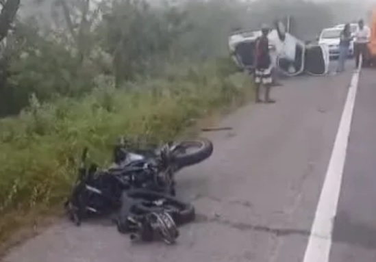 Casal morre após acidente entre Tanquinho e Riachão do Jacuípe