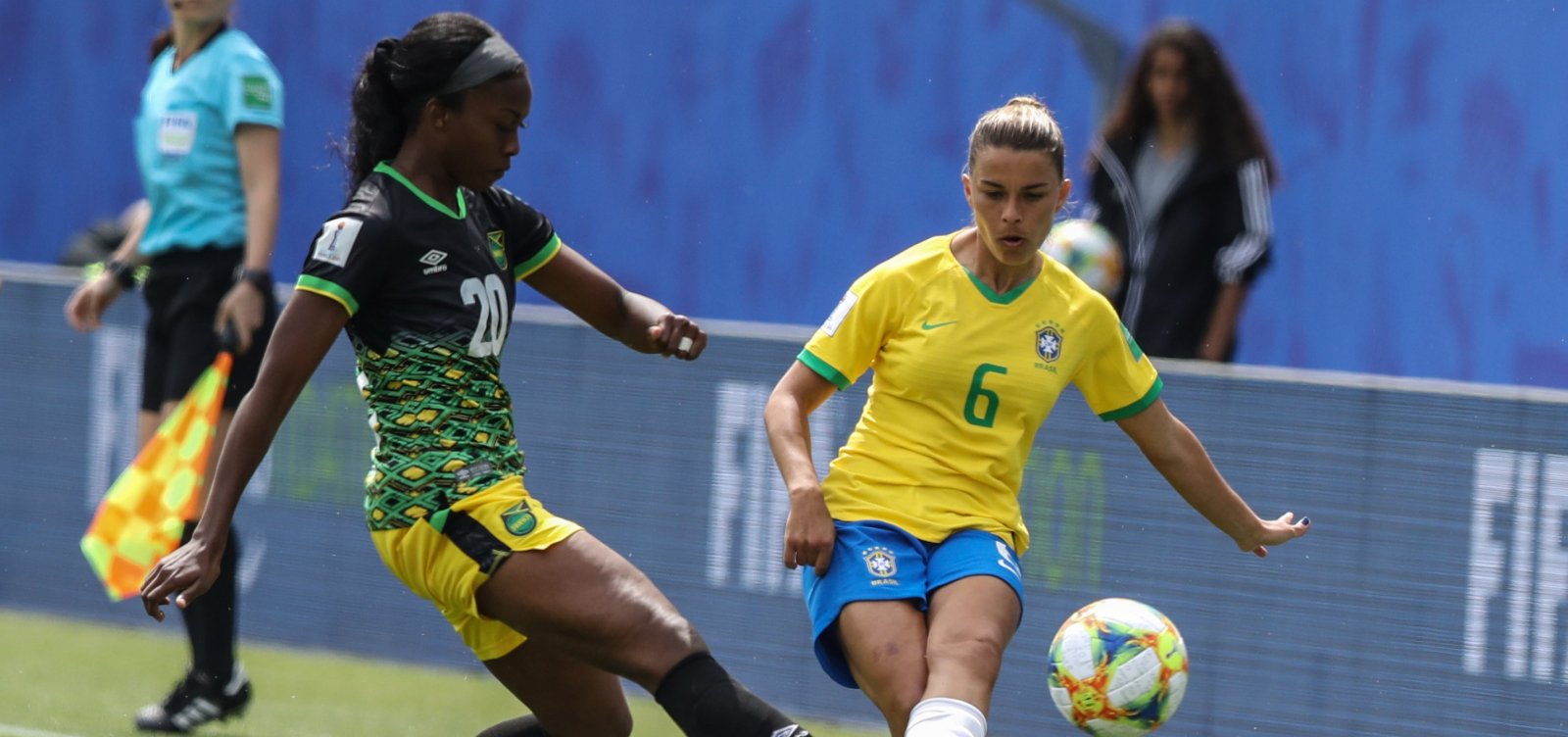 Confronto do Brasil vs Jamaica vira “mata-mata” para evitar queda na fase de grupos