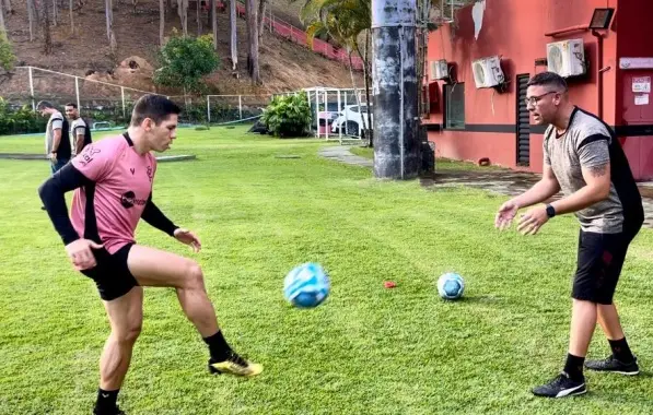 Em fase final de transição, Vitória espera contar com Osvaldo para visitar o Atlético-GO