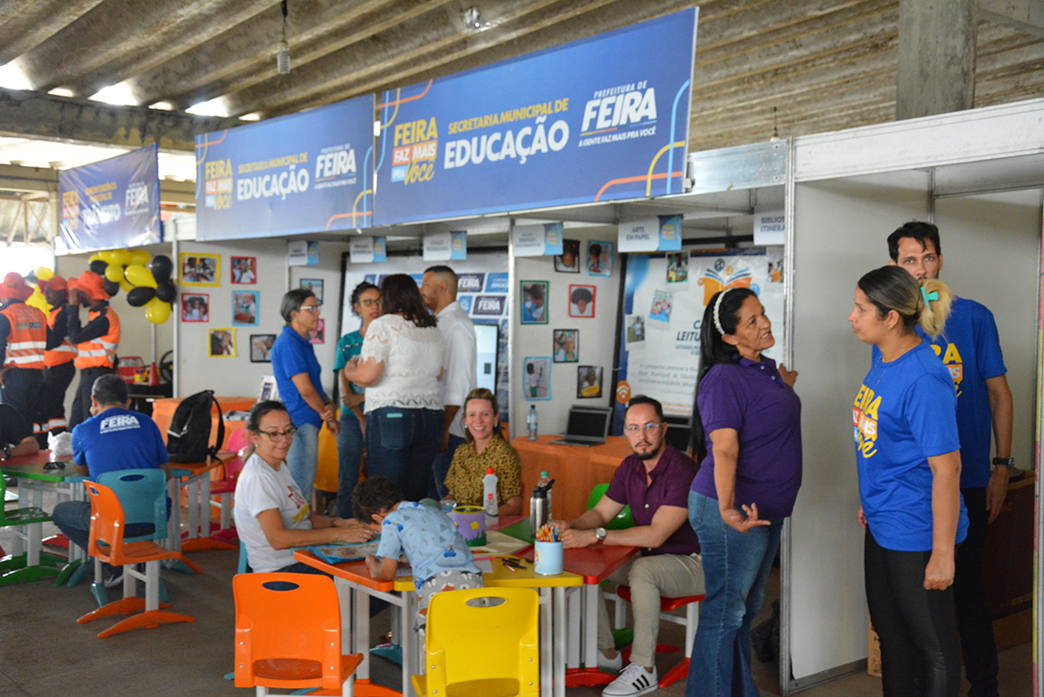 Mutirão de serviços no Centro de Abastecimento celebra Dia do Feirante