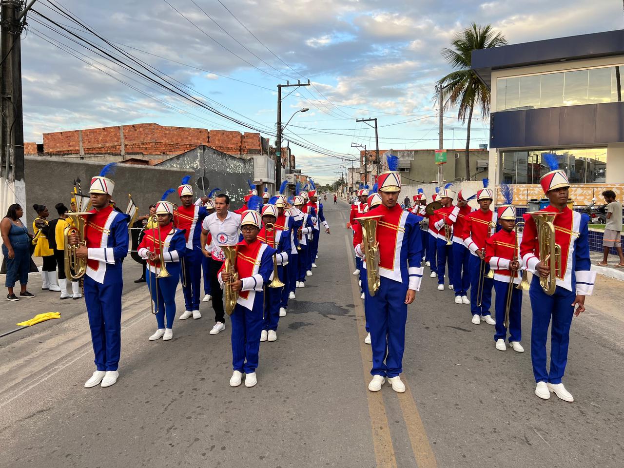 Tanquinho celebra 65 anos de história com animado festival de fanfarra