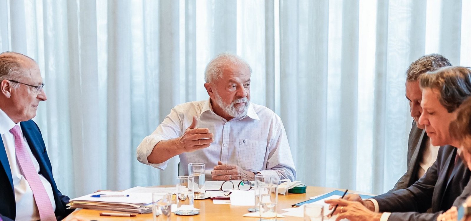 Lula convida presidente da Ucrânia para reunião em NY