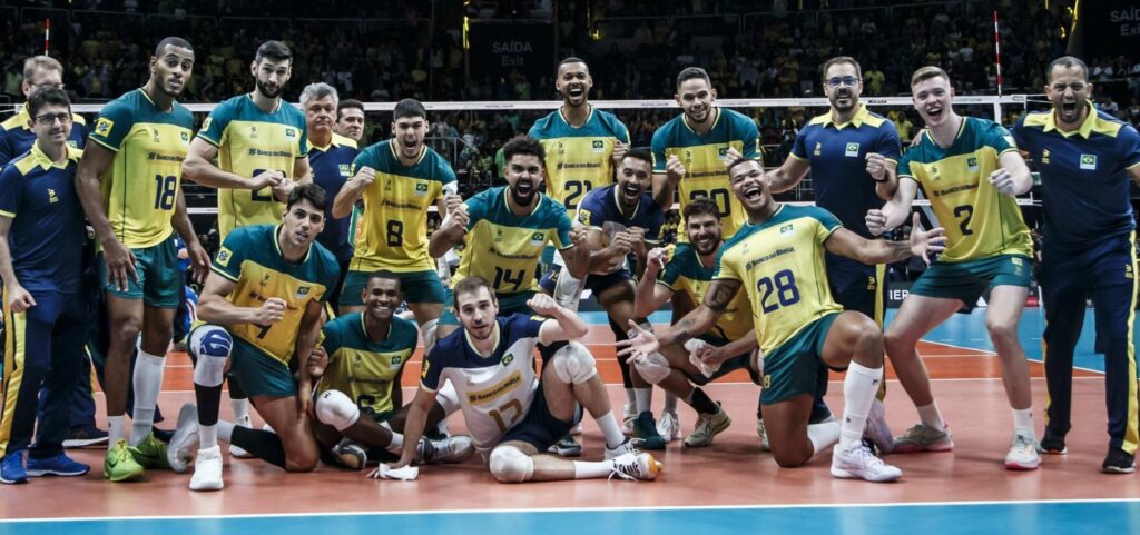 Brasil vira o jogo e vence República Tcheca no Pré-Olímpico de vôlei