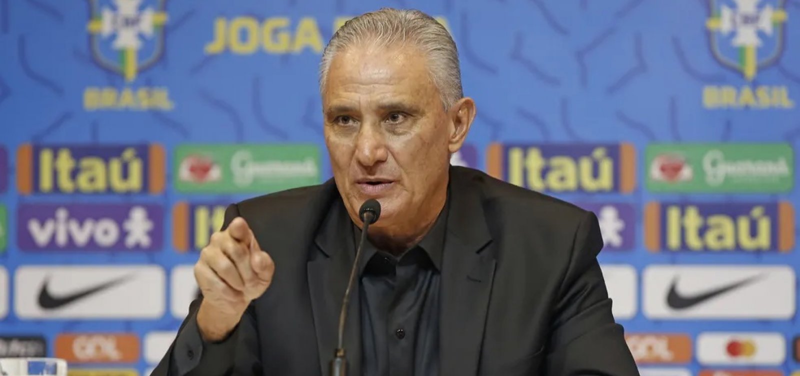 Flamengo anuncia a contratação do técnico Tite