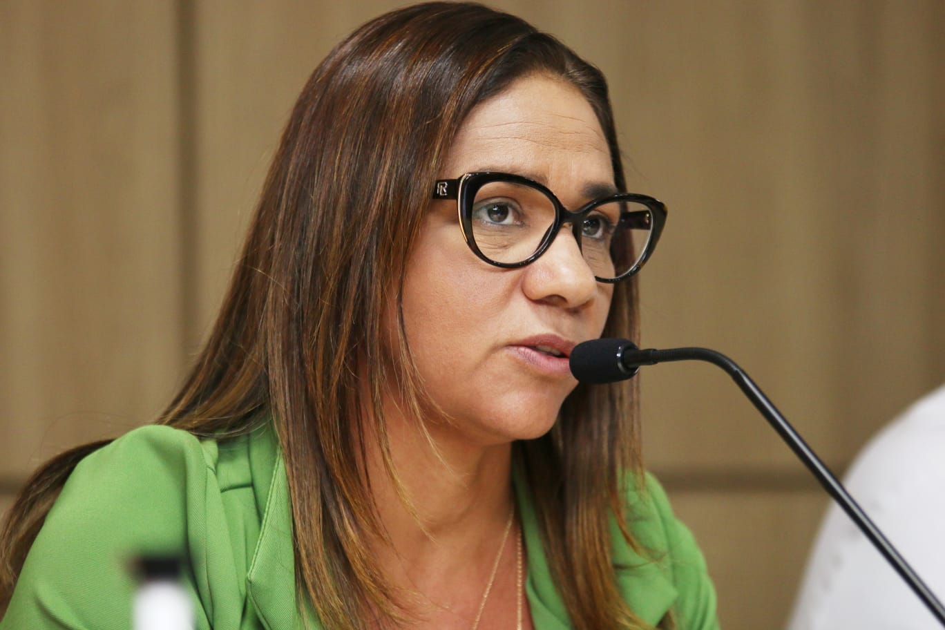 “O município precisa fazer sua parte”, afirma secretária do estado sobre Saúde em Feira de Santana