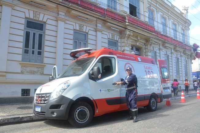 Aprovado projeto que regulamenta atuação de motorista de ambulância em Feira