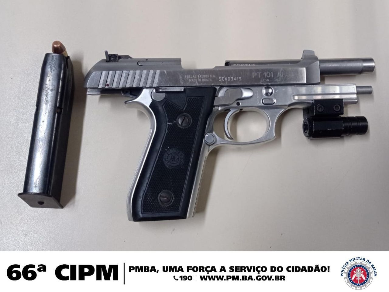 PM realiza prisão por porte ilegal de arma de fogo no bairro SIM, em Feira de Santana 